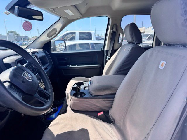 Used 2020 RAM 1500 Tradesman w/ Chrome Plus Package RWD image 9