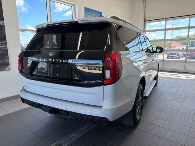 Certified 2025 Ford Expedition Active AWD/4WD image 6
