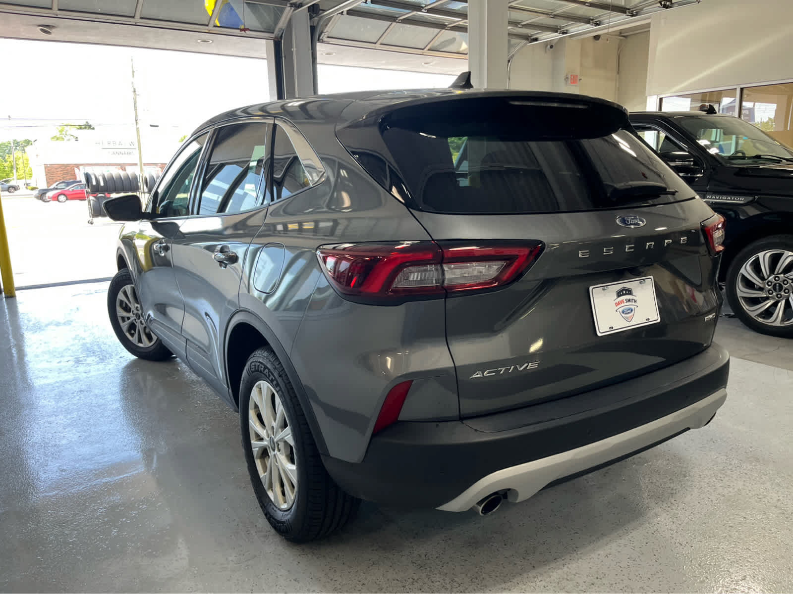 Certified 2023 Ford Escape Active w/ Tech Pack #2 AWD/4WD image 6