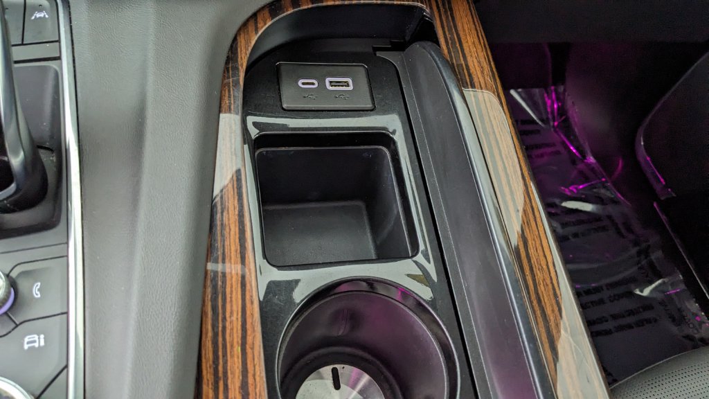 Used 2022 Cadillac Escalade ESV Premium Luxury AWD/4WD image 33