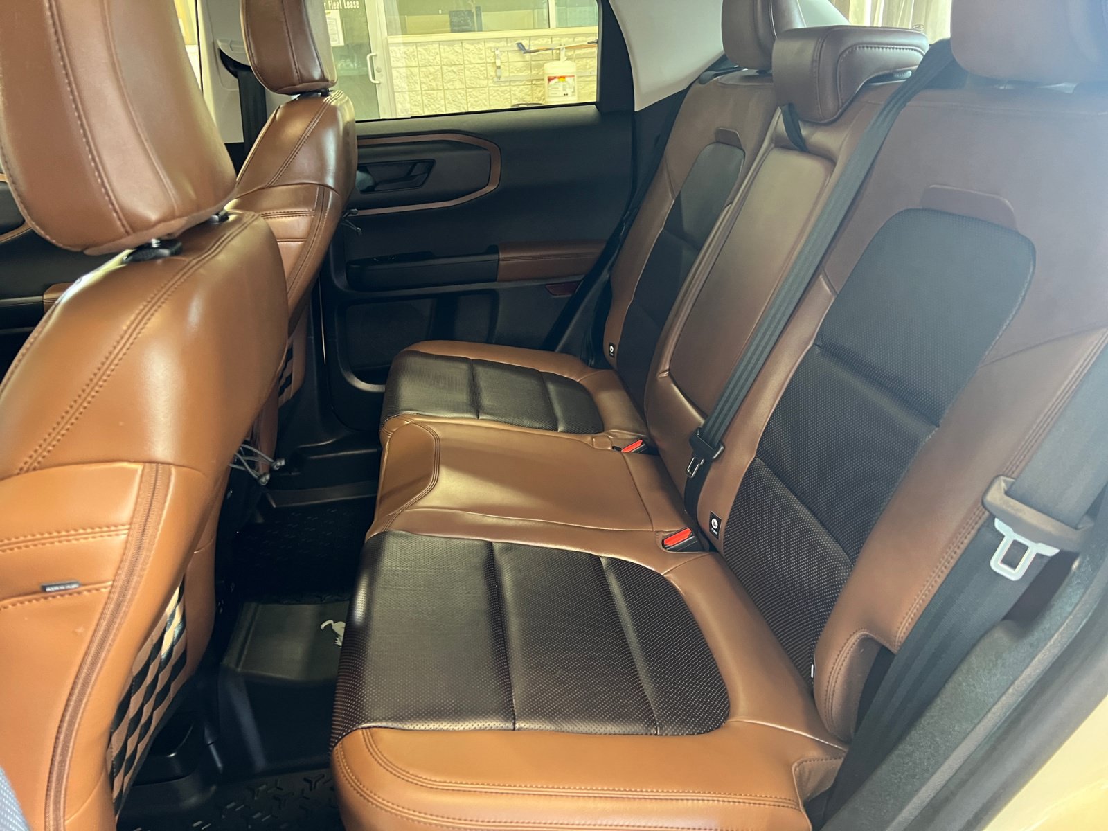 Certified 2024 Ford Bronco Sport Badlands w/ Premium Package AWD/4WD image 24