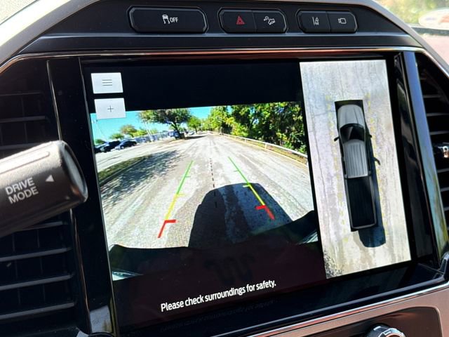 Certified 2022 Ford F250 King Ranch w/ Chrome Package AWD/4WD image 25