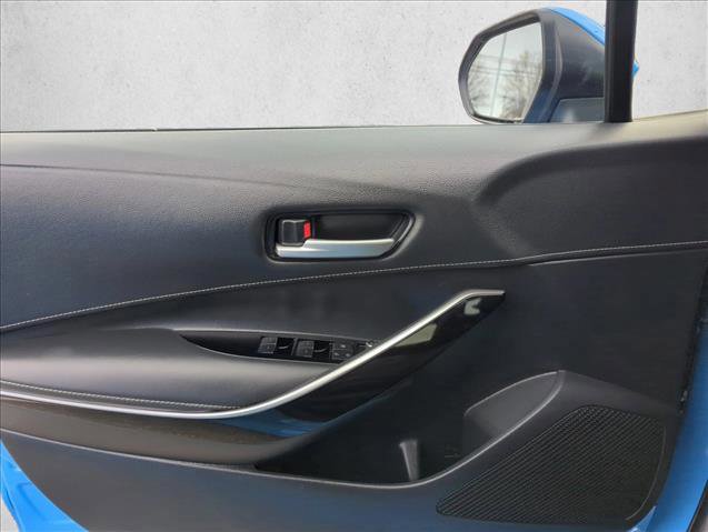 Used 2021 Toyota Corolla XSE image 22
