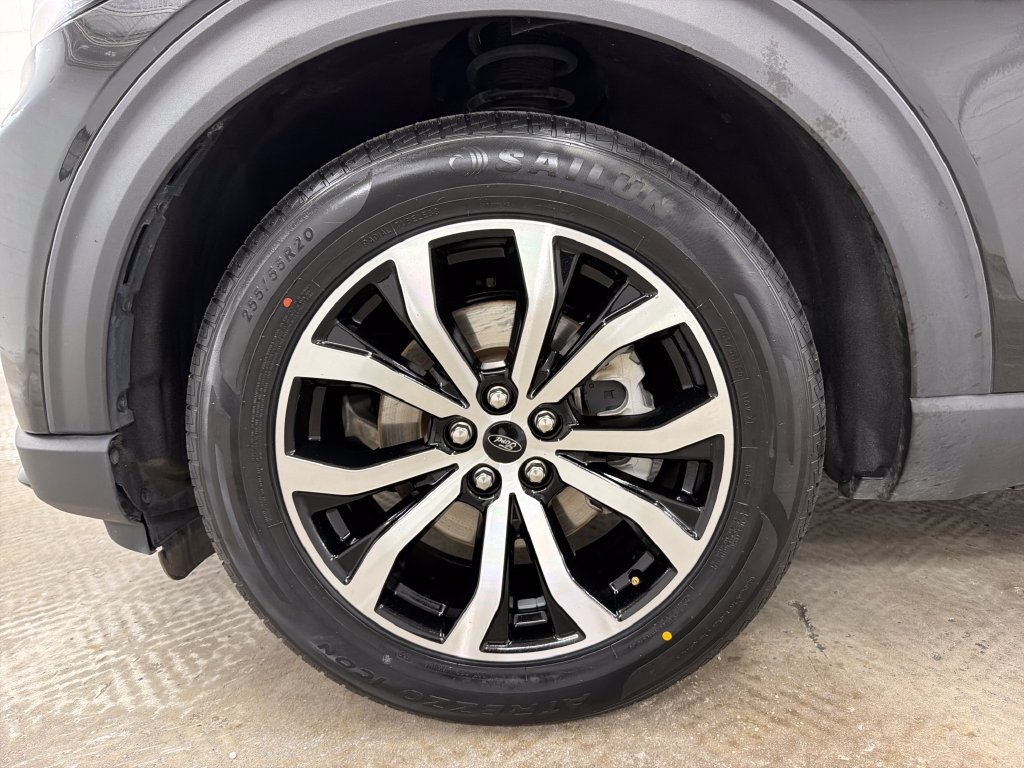 Certified 2025 Ford Explorer ST-Line RWD image 15