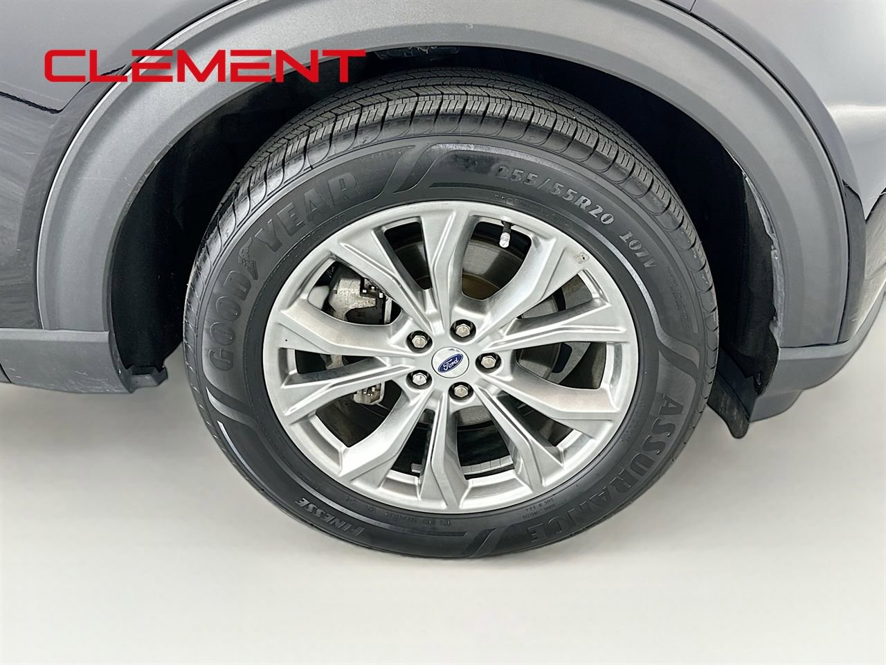 Certified 2022 Ford Explorer XLT w/ Equipment Group 202A image 37