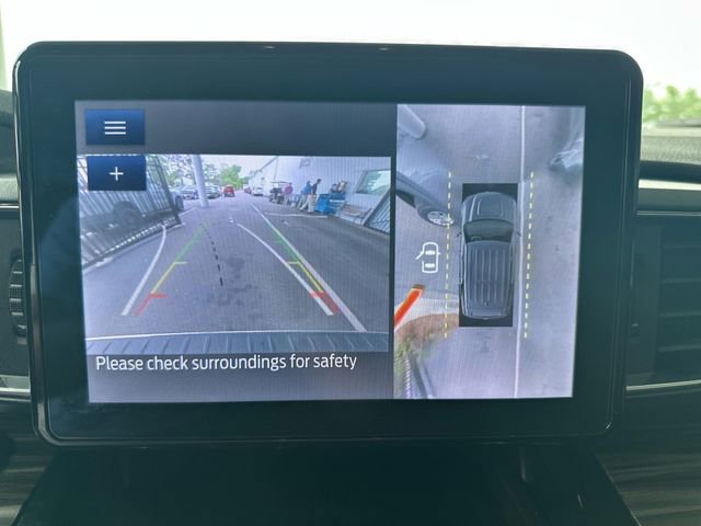 Certified 2021 Ford Explorer Limited w/ Hybrid Equipment Group 310A AWD/4WD image 18
