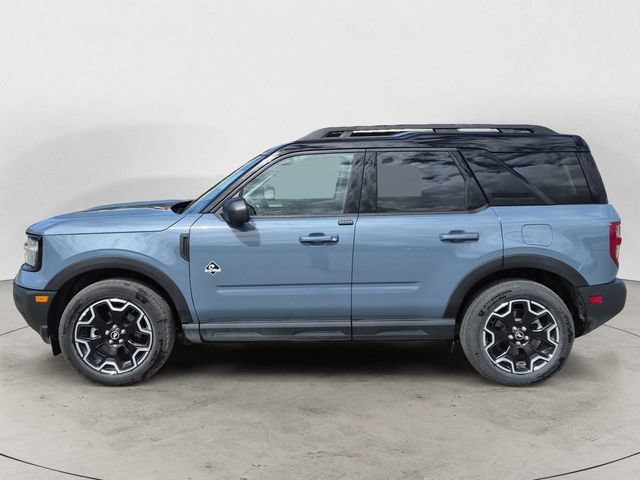 Certified 2025 Ford Bronco Sport Outer Banks w/ Outer Banks Tech Package+ AWD/4WD image 2