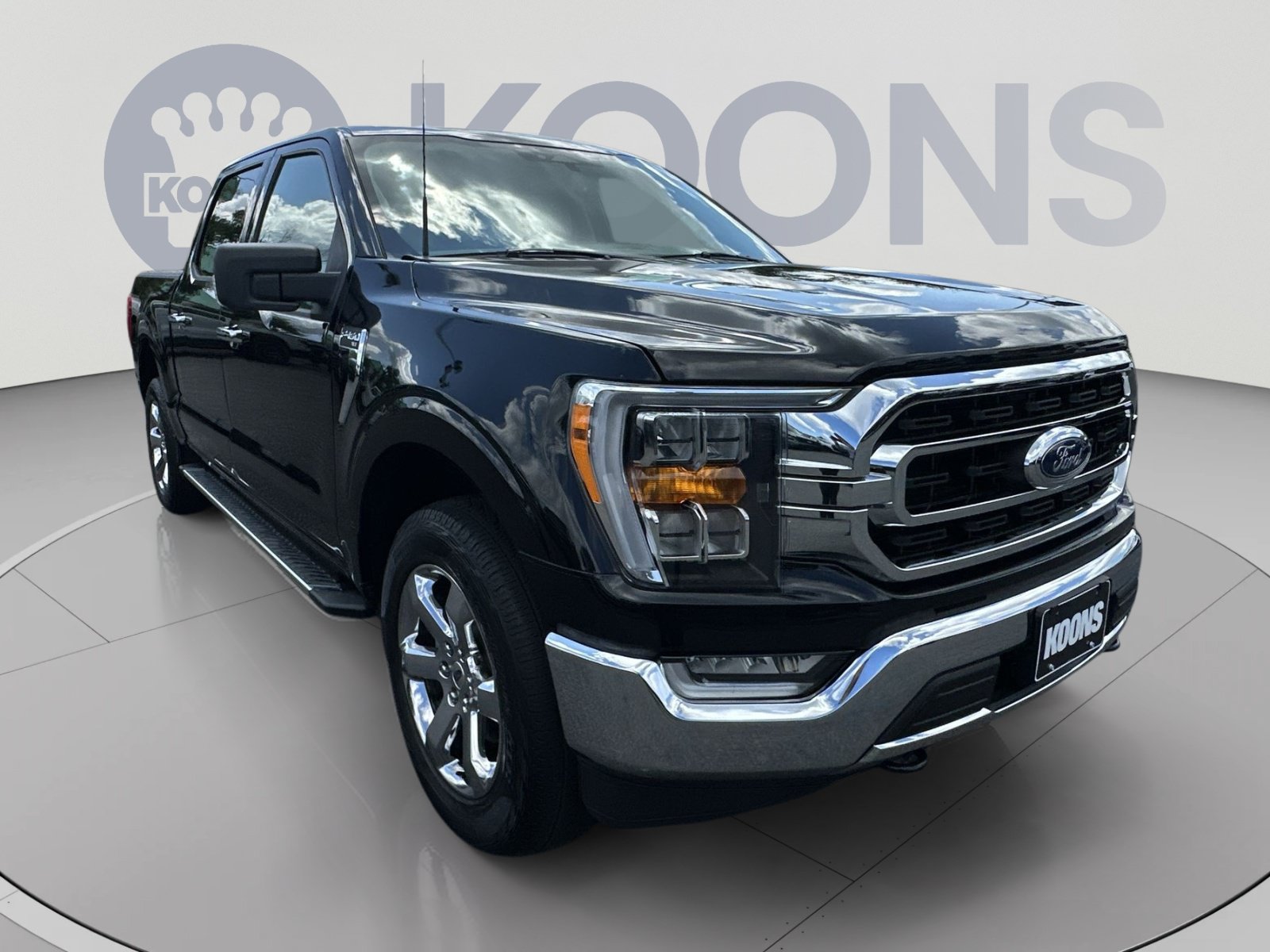 Certified 2022 Ford F150 XLT w/ Equipment Group 302A High AWD/4WD image 18