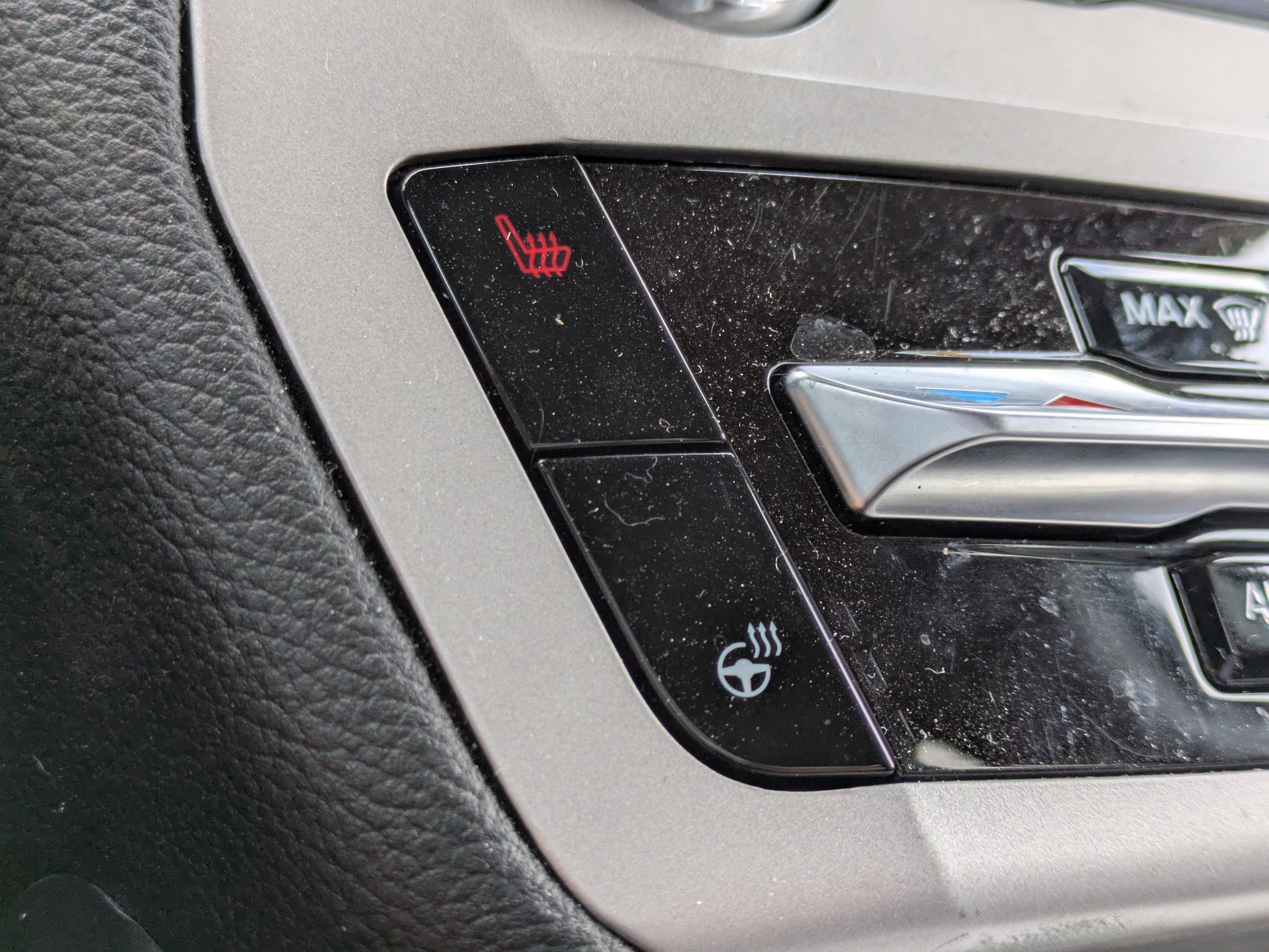 Certified 2023 Ford Explorer XLT w/ Equipment Group 202A image 29