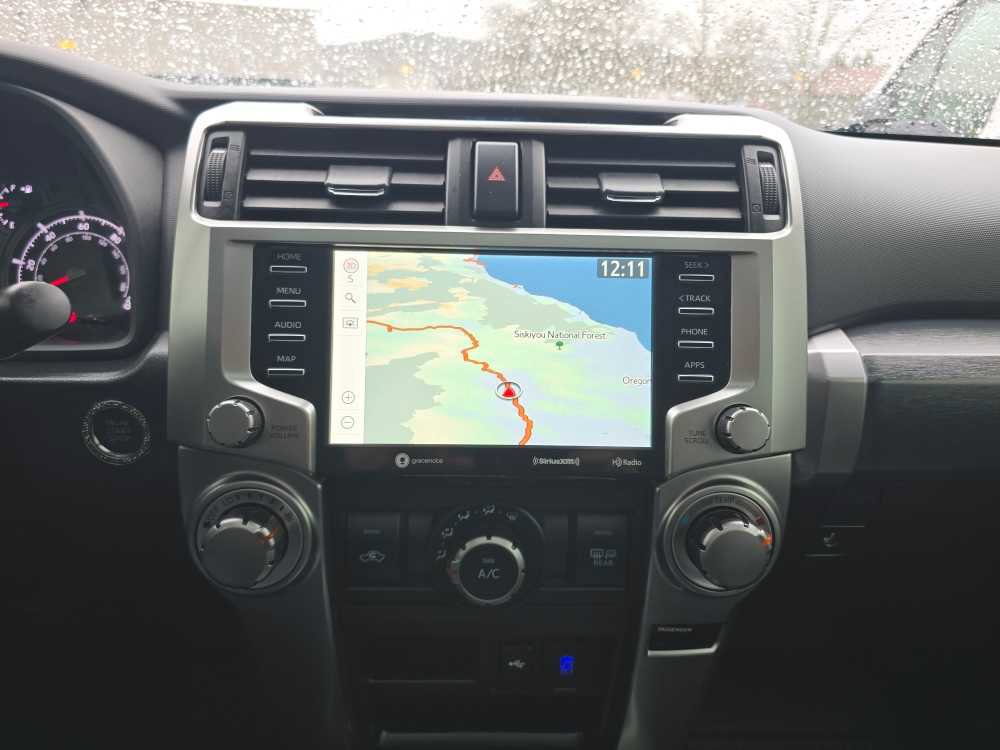 Used 2022 Toyota 4Runner SR5 Premium image 12