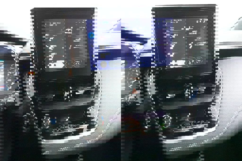 Used 2023 Toyota Corolla SE image 14