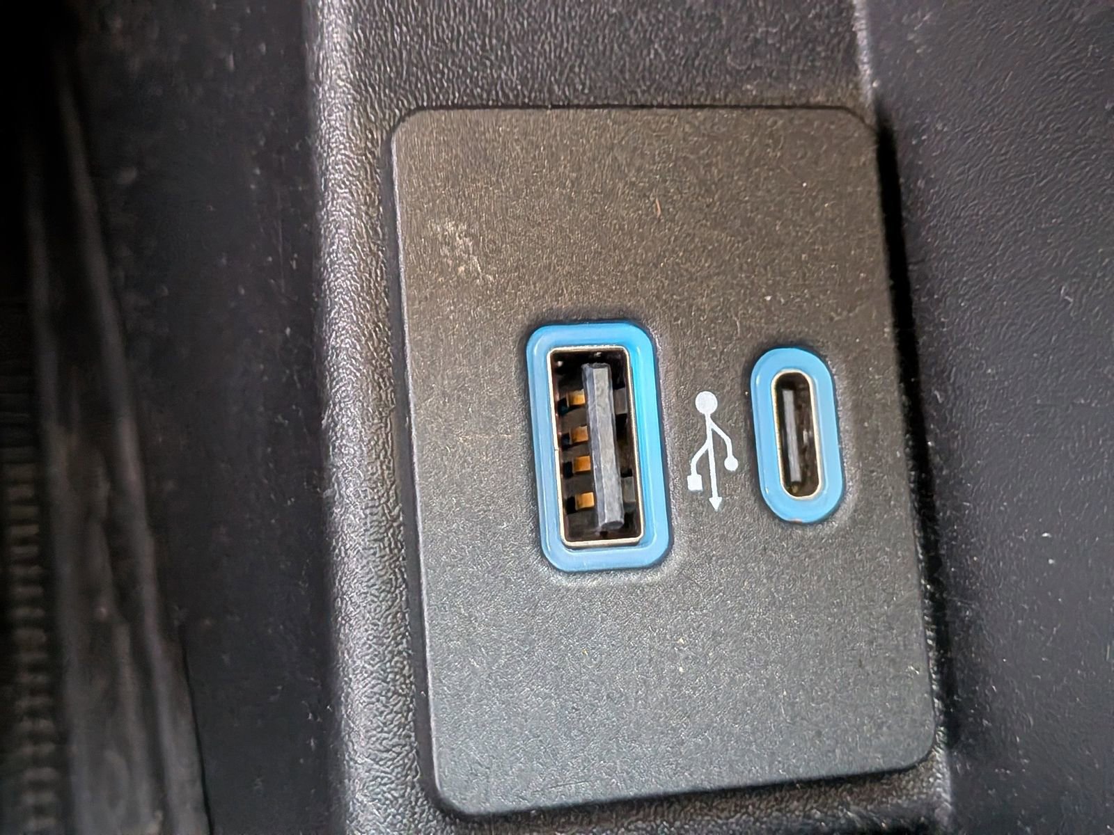 Certified 2022 Ford Edge SEL w/ Convenience Package image 27