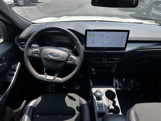 Certified 2023 Ford Escape ST-Line w/ Tech Pack #1 AWD/4WD image 13