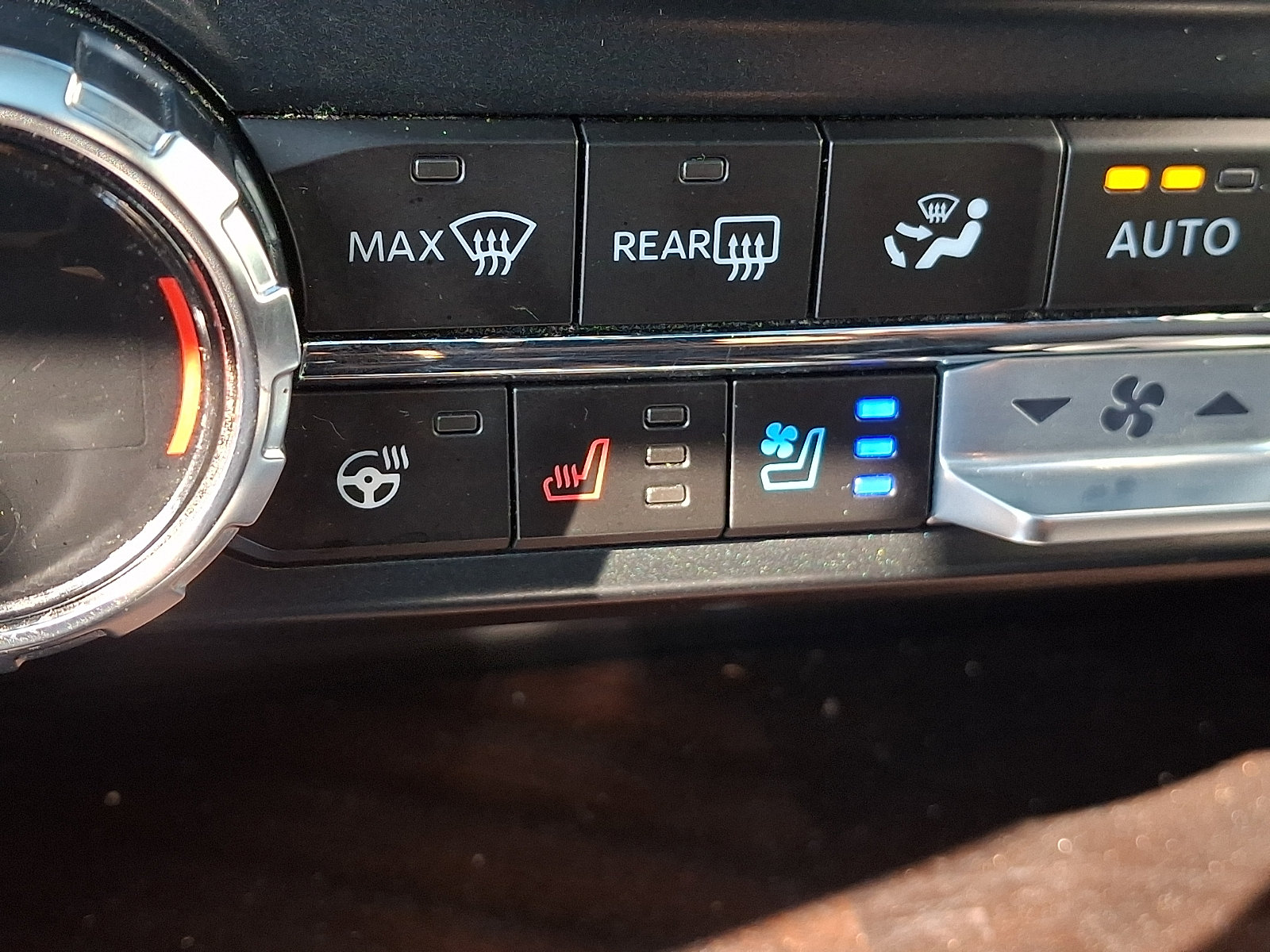 Certified 2025 Ford F150 King Ranch AWD/4WD image 25