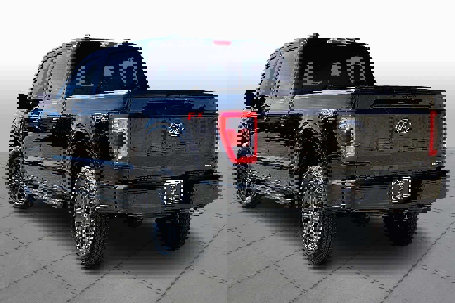 Certified 2023 Ford F150 Lariat image 4