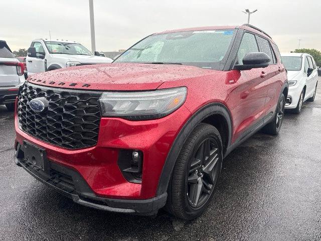 Certified 2025 Ford Explorer ST-Line w/ ST-Line Street Pack