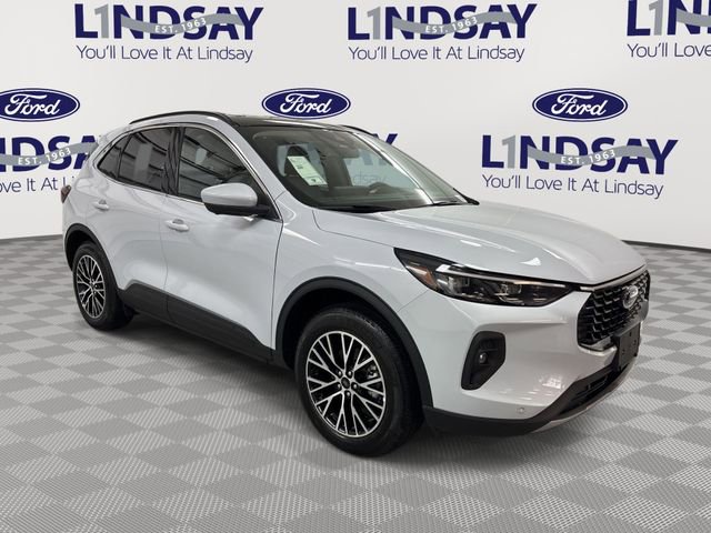 Certified 2025 Ford Escape PHEV w/ PHEV Premium Package image 1