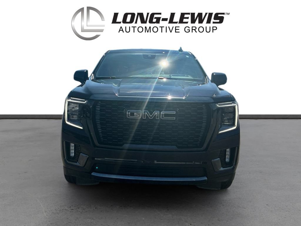 Used 2023 GMC Yukon XL Denali Ultimate AWD/4WD image 11