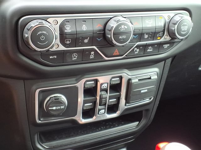 Used 2021 Jeep Gladiator Overland w/ Popular Equipment Package AWD/4WD image 24