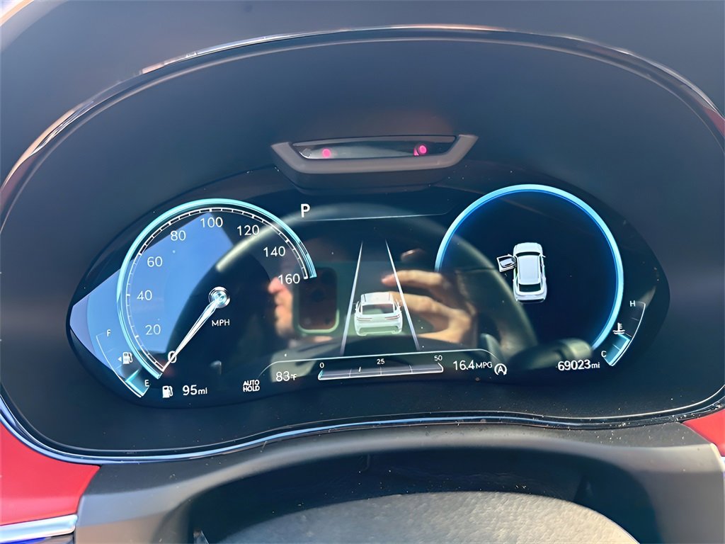 Used 2022 Genesis GV70 3.5T Sport w/ Sport Prestige Package image 19