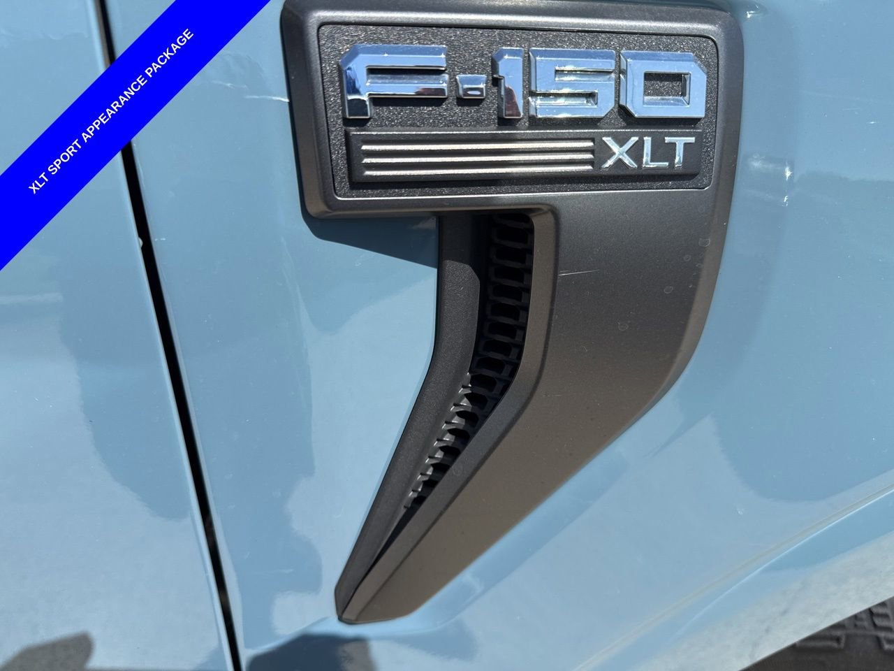 Certified 2023 Ford F150 XLT w/ Equipment Group 302A High image 17