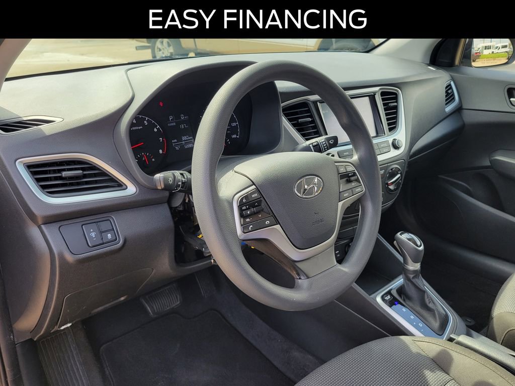 Used 2022 Hyundai Accent SEL FWD image 16
