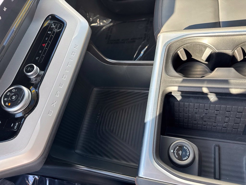 Certified 2025 Ford Expedition Max Active AWD/4WD image 36