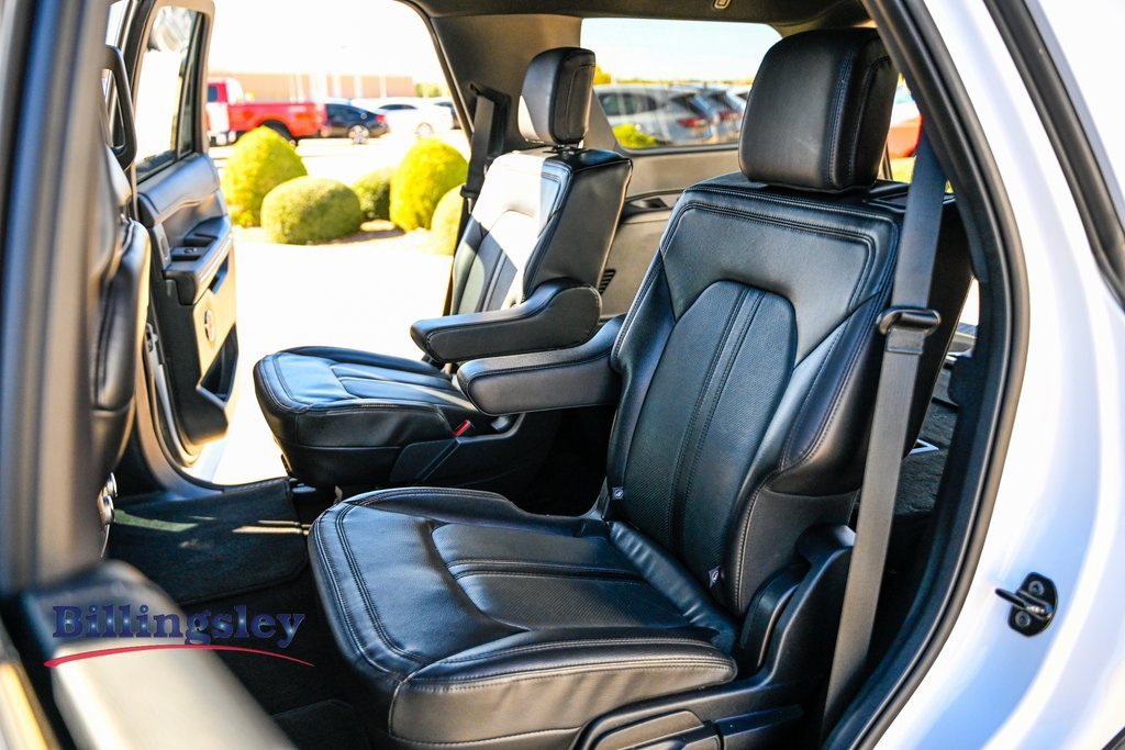 Certified 2021 Ford Expedition Limited image 11
