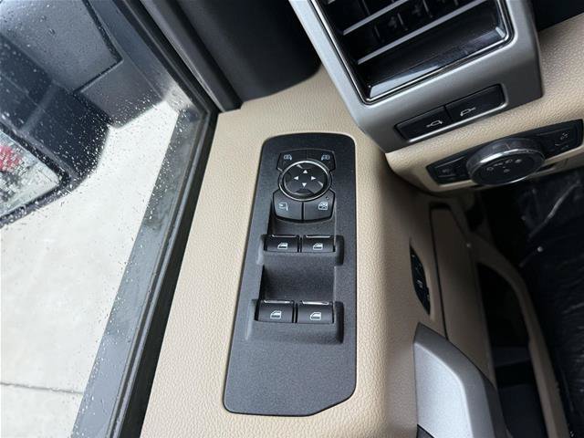 Certified 2019 Ford F150 Lariat AWD/4WD image 14