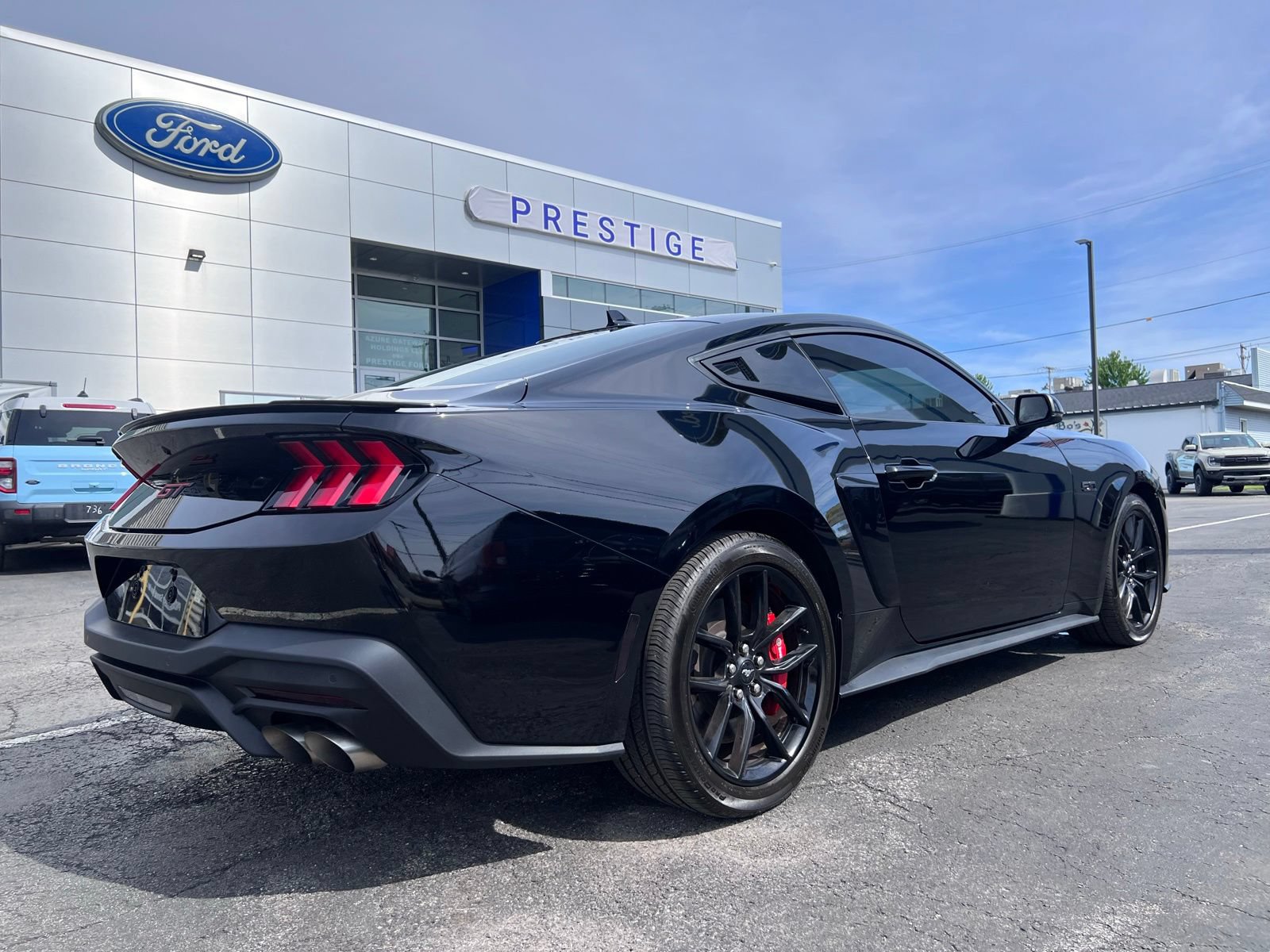 Certified 2025 Ford Mustang GT Premium RWD image 11