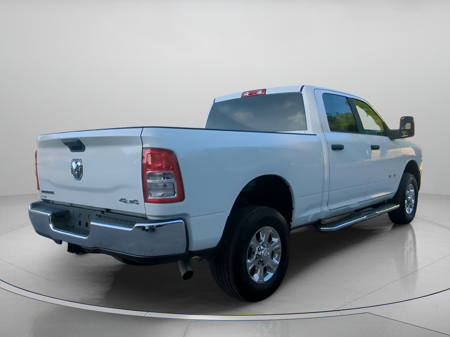 Used 2024 RAM 2500 Big Horn AWD/4WD image 27
