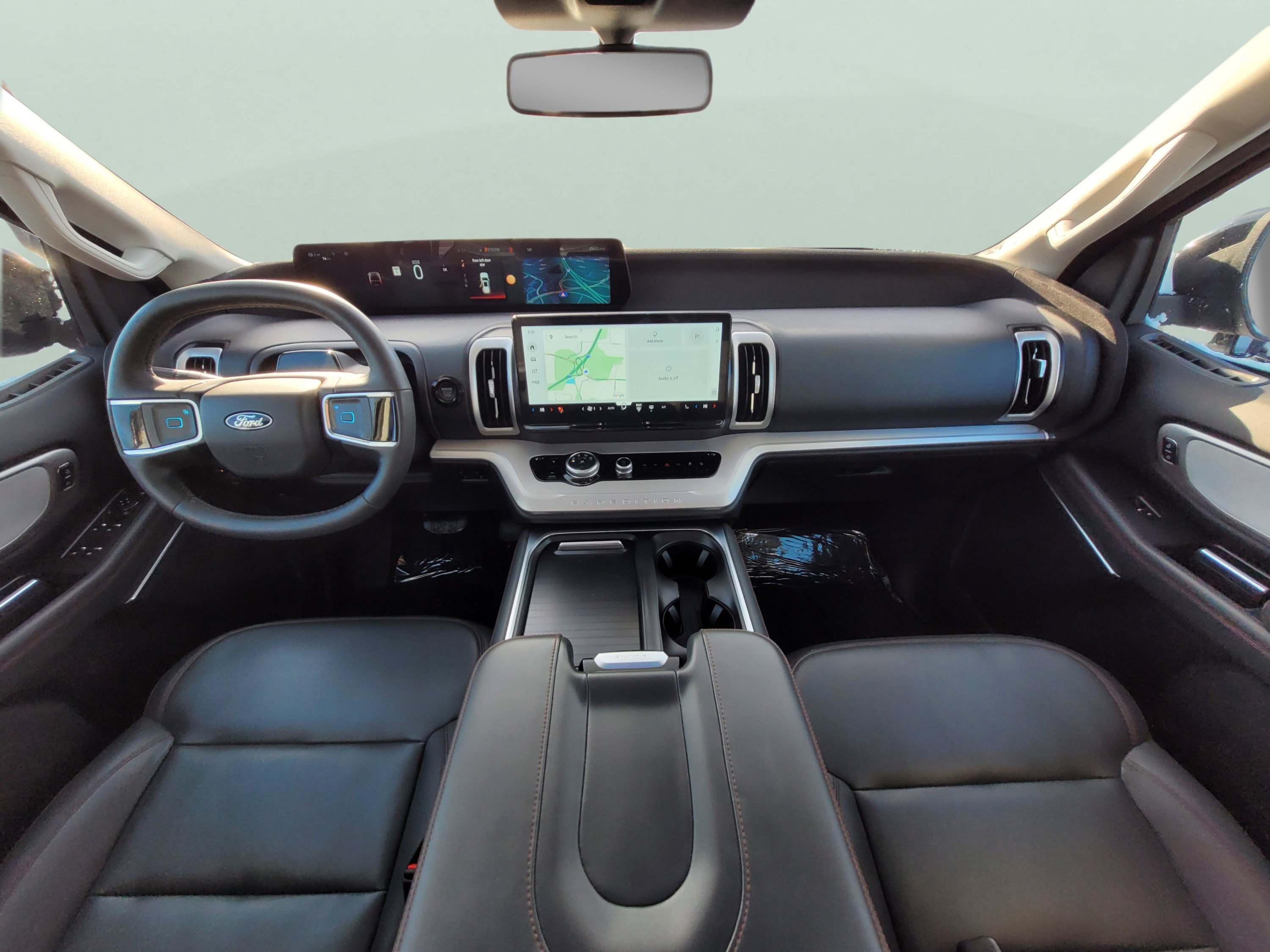 Certified 2025 Ford Expedition Active AWD/4WD image 28