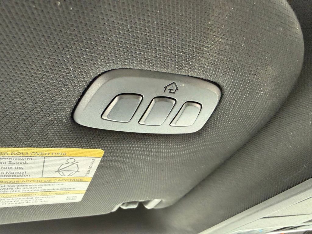 Certified 2022 Ford F150 Platinum w/ Equipment Group 701A High image 12