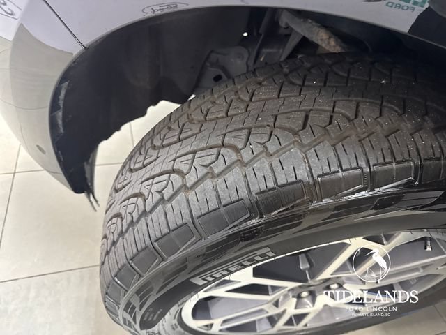 Certified 2025 Ford Expedition Active AWD/4WD image 31