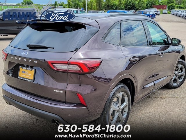 Certified 2023 Ford Escape ST-Line w/ Tech Pack #1 AWD/4WD image 7