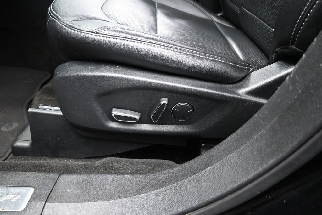 Certified 2018 Ford Explorer Limited AWD/4WD image 10