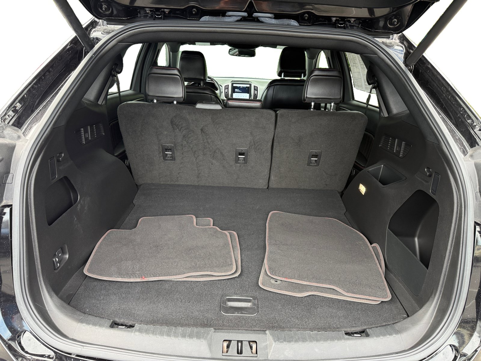 Certified 2023 Ford Edge ST-Line AWD/4WD image 17