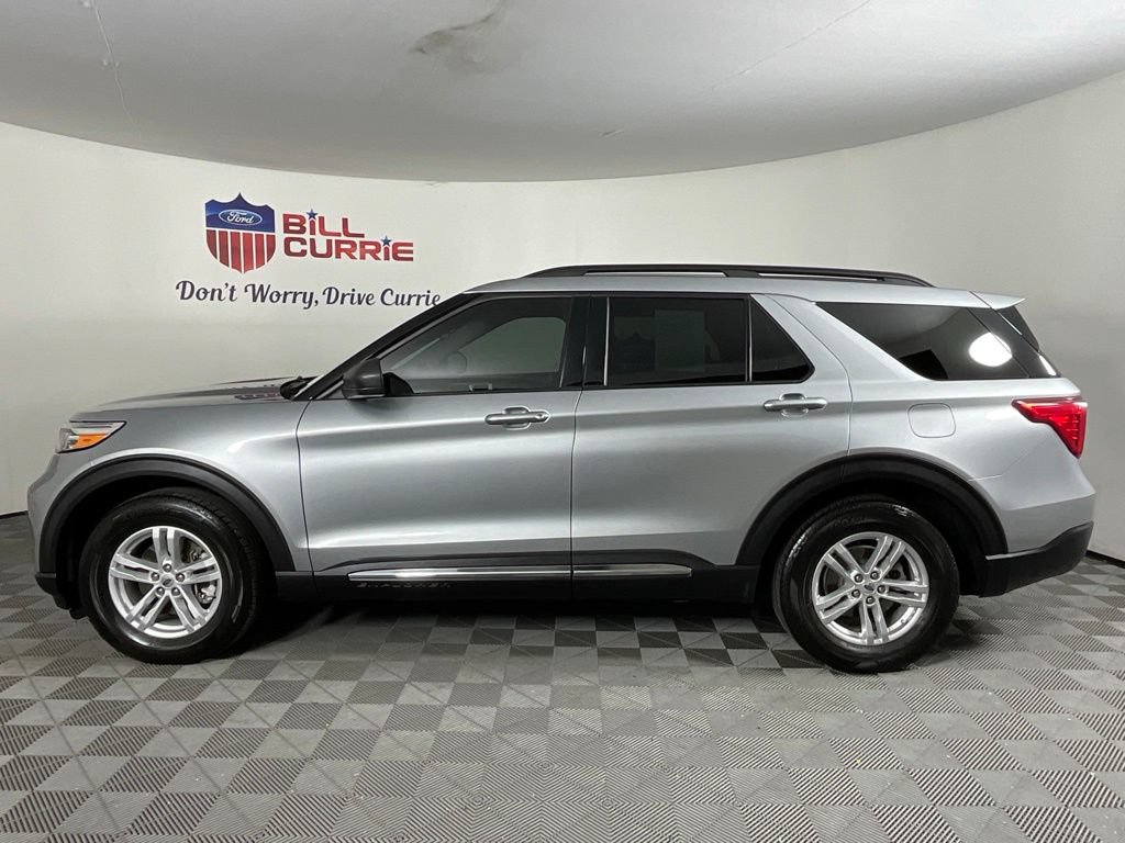 Certified 2023 Ford Explorer XLT RWD image 6
