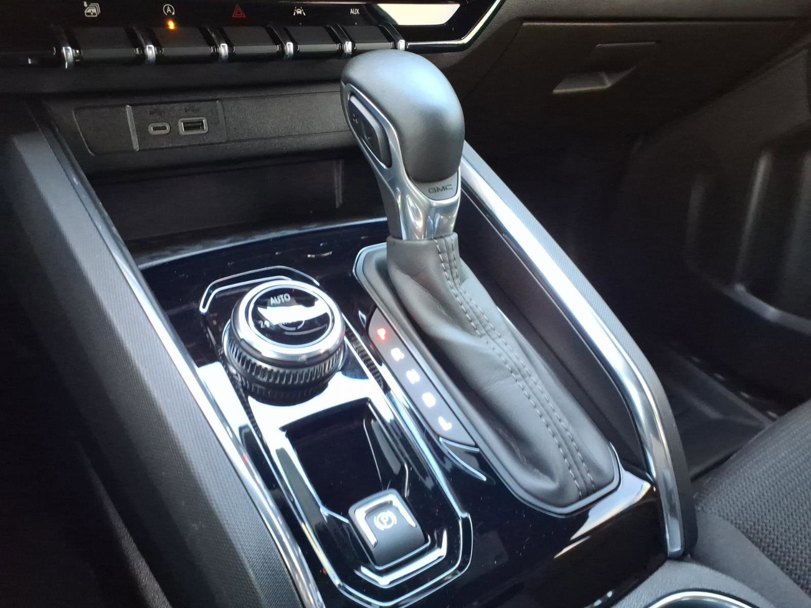 Used 2025 GMC Canyon Elevation w/ Convenience Package image 20