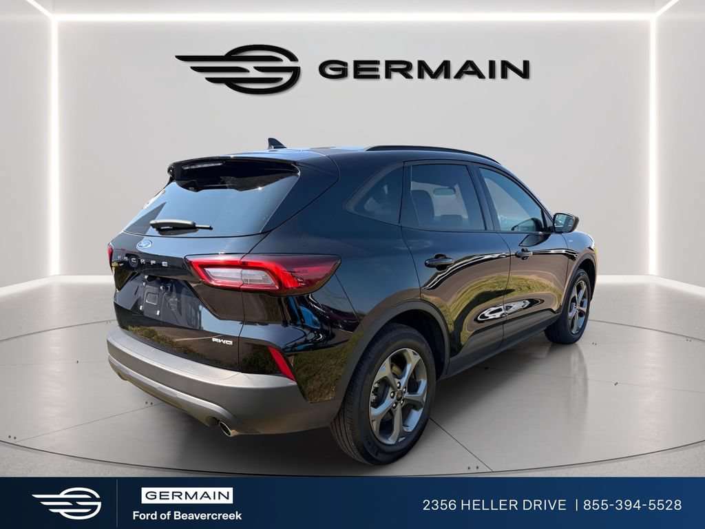 Certified 2025 Ford Escape ST-Line AWD/4WD image 10