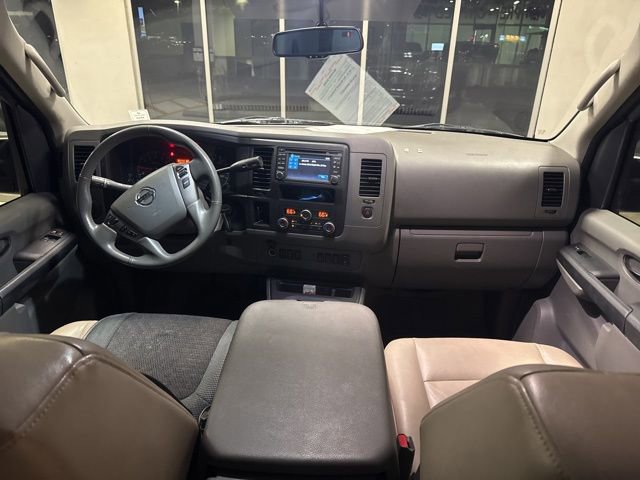 Used 2018 Nissan NV 3500 SL image 26