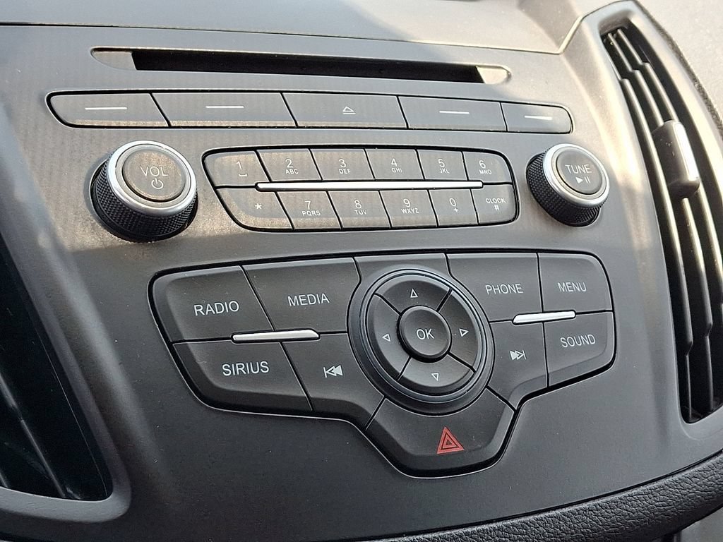 Certified 2017 Ford Escape SE AWD/4WD image 17