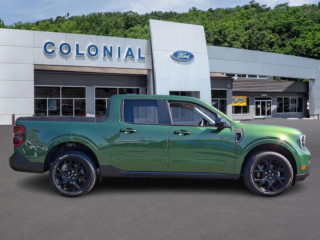 Certified 2025 Ford Maverick Lariat w/ Black Appearance Package AWD/4WD image 7