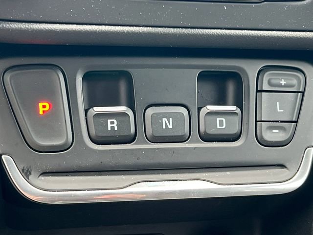 Used 2021 GMC Terrain SLE w/ Driver Convenience Package image 8