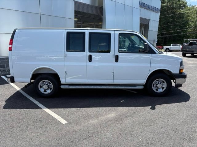 Used 2025 Chevrolet Express 2500 w/ Driver Convenience Package RWD image 2