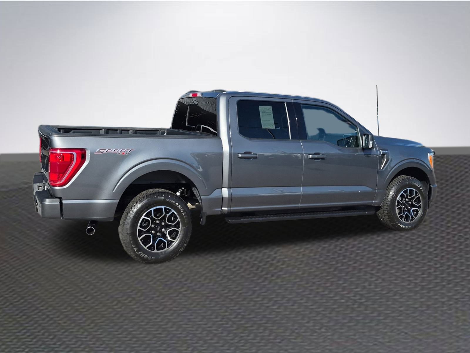 Certified 2023 Ford F150 XLT w/ Equipment Group 302A High image 4