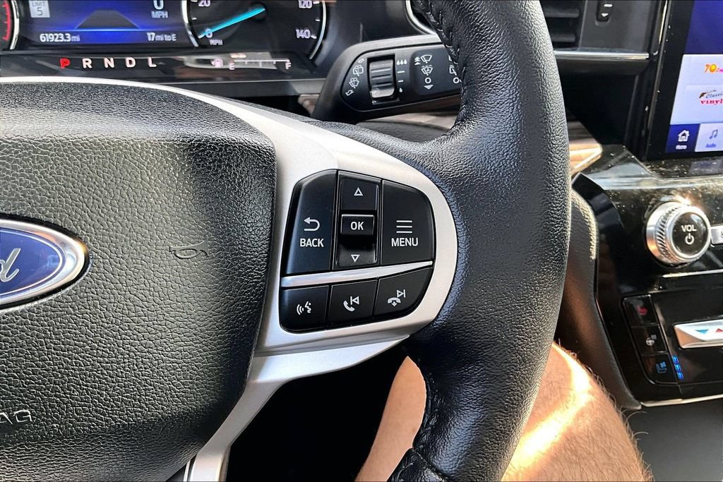 Certified 2023 Ford Explorer Limited w/ Limited Technology Package AWD/4WD image 18