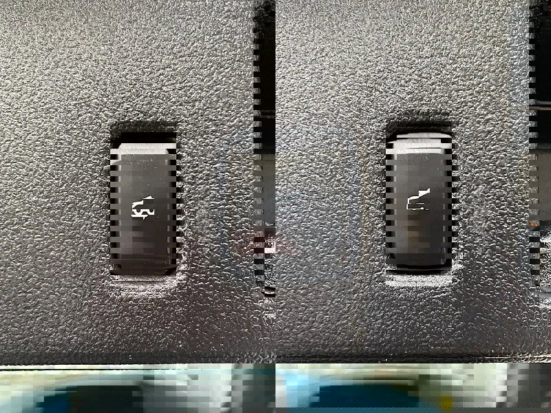 Certified 2020 Ford Escape Titanium w/ Titanium Premium Package 2.0 image 64