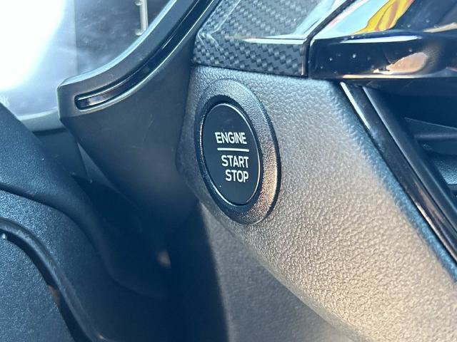Certified 2025 Ford Escape ST-Line AWD/4WD image 31