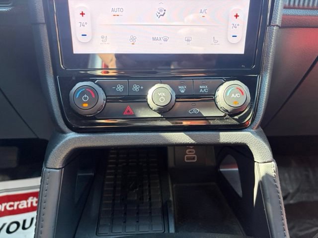 Certified 2024 Ford Ranger Raptor AWD/4WD image 11